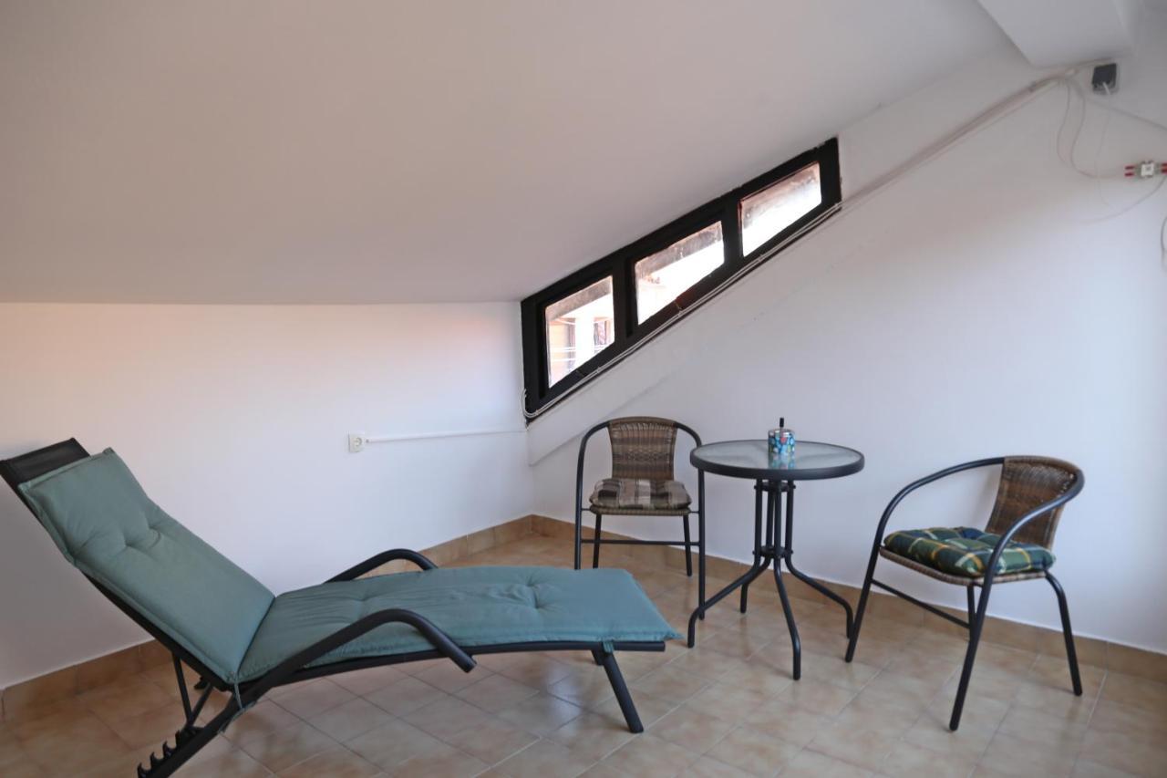 Sailboat House Apartment Korčula Екстериор снимка