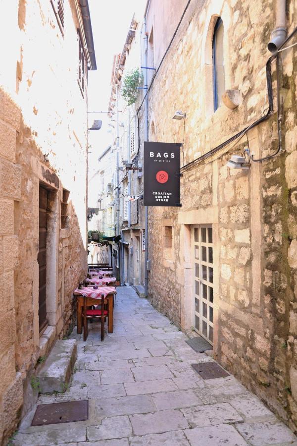 Sailboat House Apartment Korčula Екстериор снимка