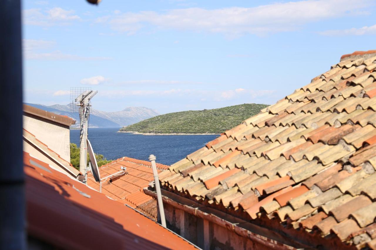Sailboat House Apartment Korčula Екстериор снимка